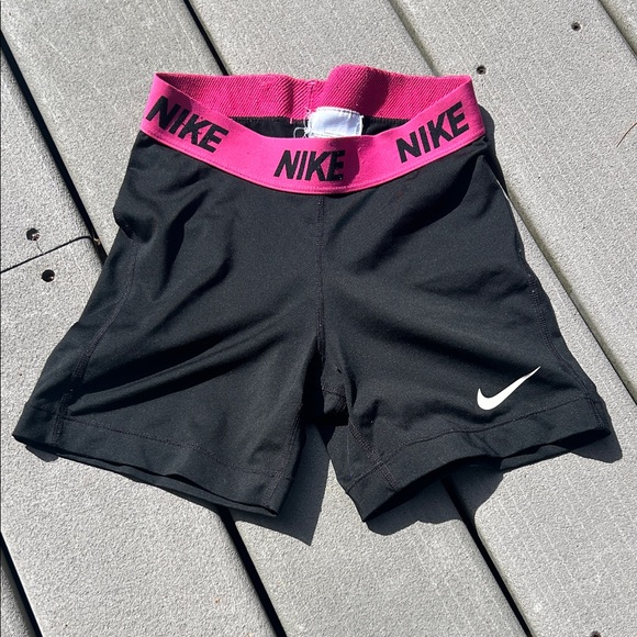 Nike Pro Athletic Shorts - Picture 1 of 4